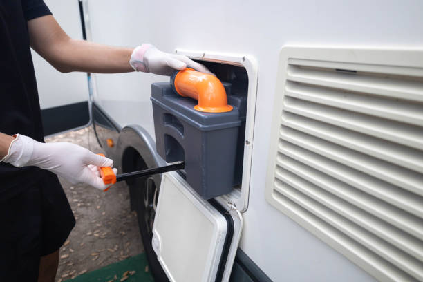 Best Porta potty rental near me  in Perris, CA